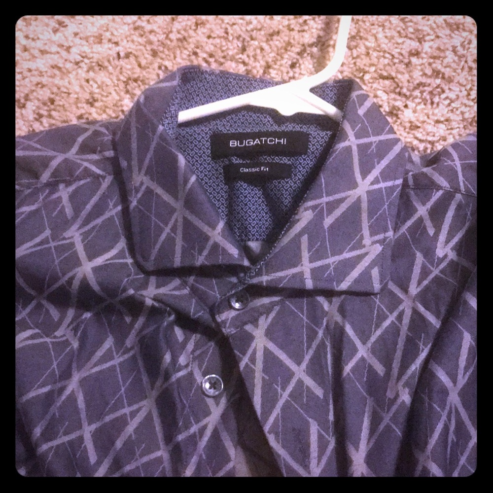 A classic fit Bugatchi men’s button down shirt
